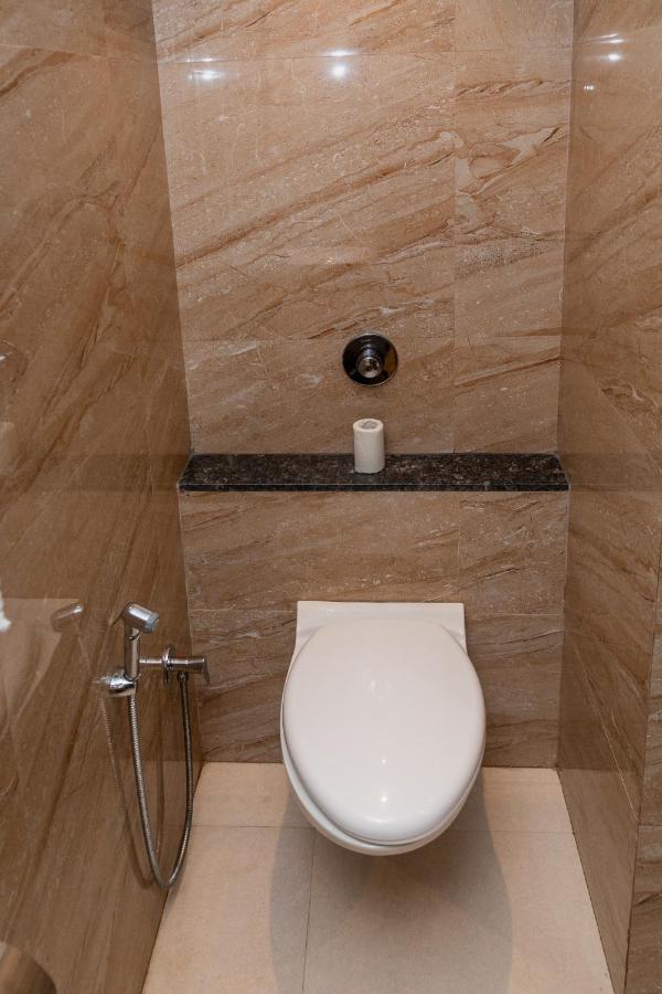 Pinnacle Grand Hotel Ahmadabad Zewnętrze zdjęcie